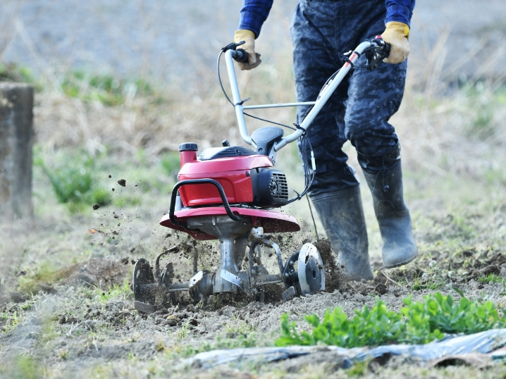 耕うん機